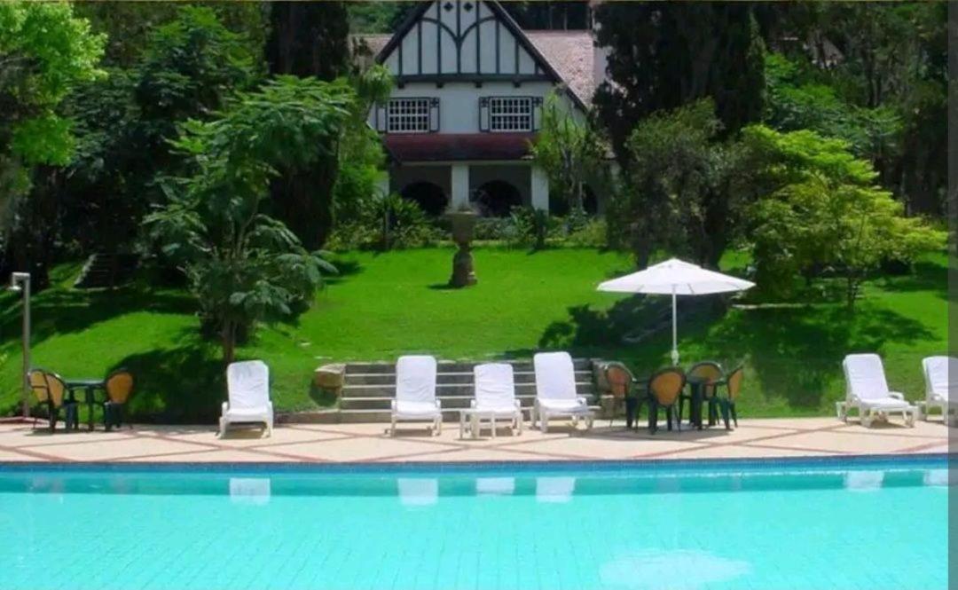 Studio 107 - Moderno No Granja Brasil Em Itaipava Petropolis  Luaran gambar