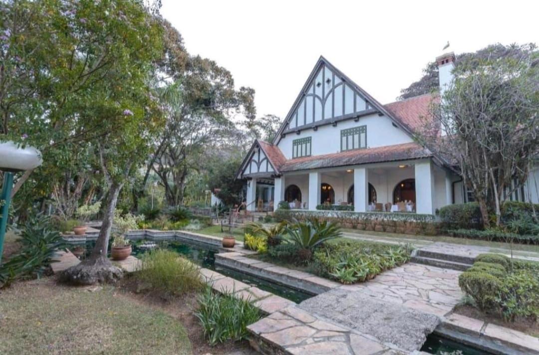 Studio 107 - Moderno No Granja Brasil Em Itaipava Petropolis  Luaran gambar